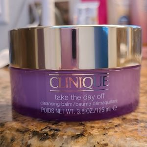 COPY - Clinique Take the Day Off cleansing balm